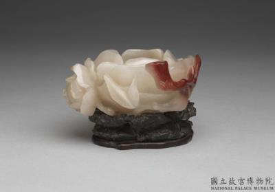 图片[3]-Agate washer in the shape of camellia blossom, Ming dynasty (1368-1644)-China Archive